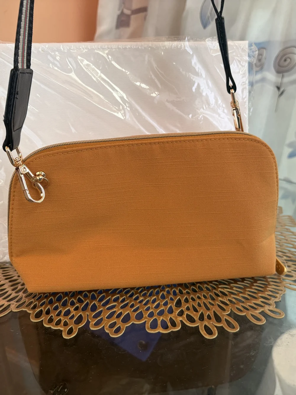 GUCCI Beauty Orange Cosmetic Pouch